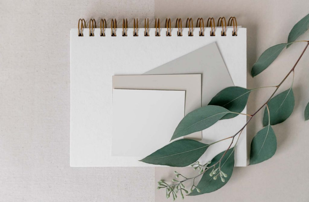 kiếm tiền và chi tiêu
